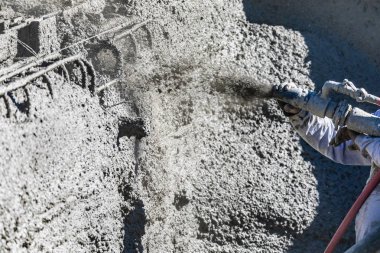 Béton projeté par voie sèche
